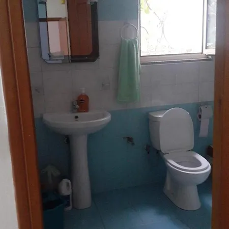Lejlighed Uje I Ftohte, Vlorë